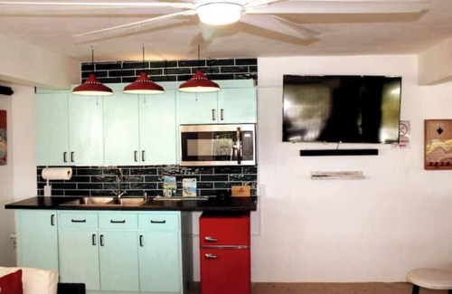 Tierras Nuevas Saliente House | Sunny Villa, Mar Chiquita, Ultimate Fun Get Away Beach Entrance Pool & Game room