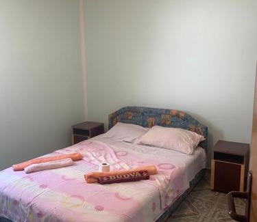 Podmaine Apartment | Sunny Villa Apartments