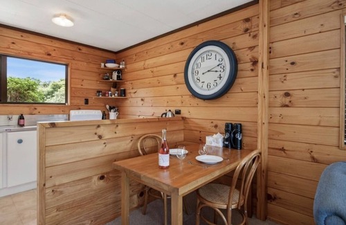 Kuratau House | Sunny, warm and cosy bach in quaint and quiet street, 2 minutes from the lake.