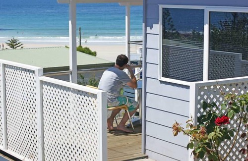 Boat Harbour Beach Apartment | Sunnysands holiday unit
