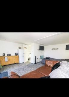 Beckingham Apartment | Sunnyside guest house