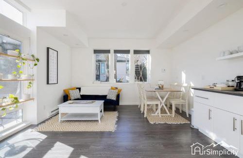 Sunnyside House | Sunnyside 1br Carriage House W Shared Patio