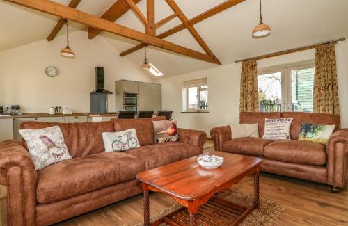 Blackborough End House | Sunnyside Cottage