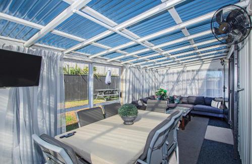Mangawhai Heads House | Sunnyside Spa Retreat - Mangawhai Holiday Home