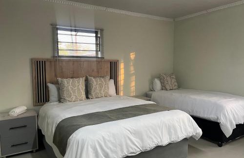 Newcastle House | Sunray Guesthouse