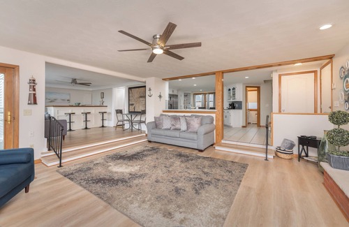 Sodus Point House | Sunrise Bay - Lakefront home,🌞rise view & walk to beach w/boat dock