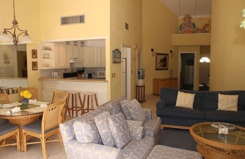 Paradise Island Villa | Sunrise Beach Club & Villas - Walk to Atlantis Casino
