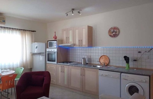 Gastria Apartment | Sunrise Beach Club-Sleeps 6-AirCon-Sea View