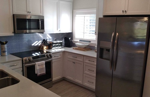 Crescent Beach Condo | Sunrise Beach Retreat at Summerhouse - Ground Floor, Heated Pools, Beach Access