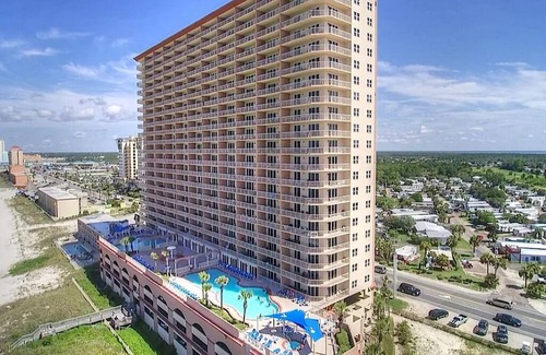 Panama City Beach Condo | SUNRISE BEACH 2105, 2 BED 2 BA. balcony hOt TUB PoolS!