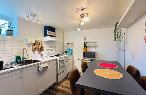 Woodbine Gardens Bed & Breakfast | Sunrise BnB