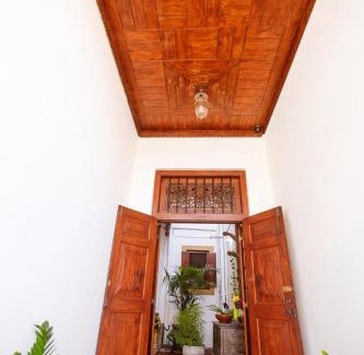 Wellawatta North House | Sunrise Boutique