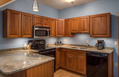Sunday River Area Condo | Sunrise C-130/132 | 3 Bed, 2 Bath