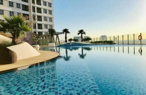 District 7 Apartment | Sunrise City View Apartment - Free Gym Pool