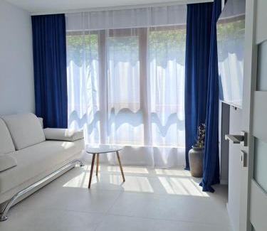 Golden Sands Apartment | Sunrise Complex Apartments