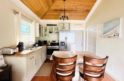 Savannah Sound Cottage | Sunrise Cottage
