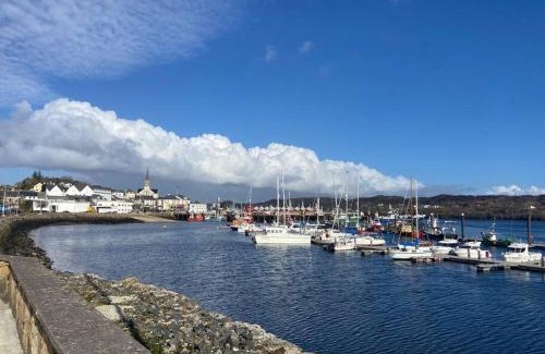 Killybegs House | Sunrise Cottage