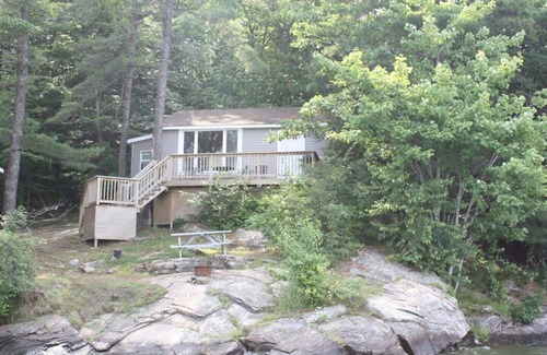Windermere Cottage | Sunrise Cottage - In the heart of Muskoka