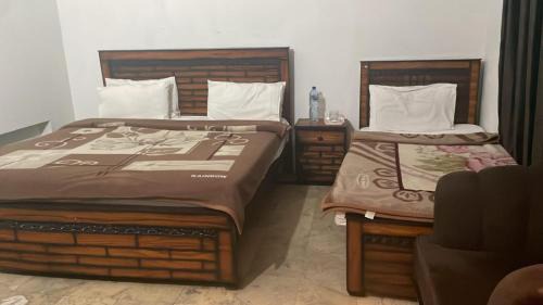 F-6 Sector House | Sunrise Guest House F-6