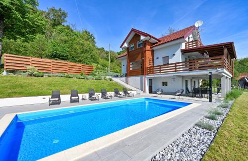 Pregrada Villa | Sunrise Hill
