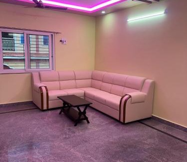 Tirupati Apartment | Sunrise Home Stay