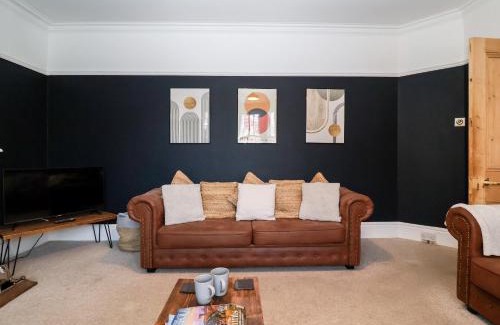 Lowestoft House | Sunrise House