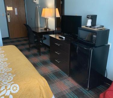 Greenwood Hotel | SUNRiSE INN