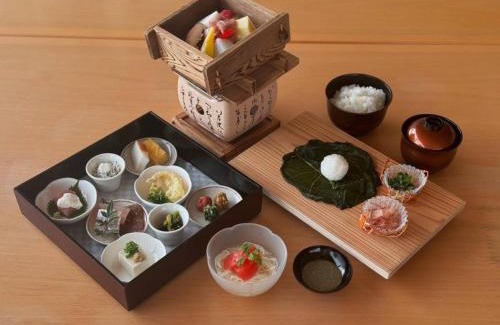 Yunomine Onsen Hotel | Sunrise Katsuura
