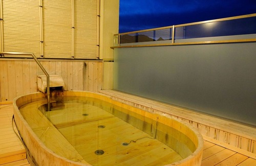 Yunomine Onsen House | Sunrise Katsuura