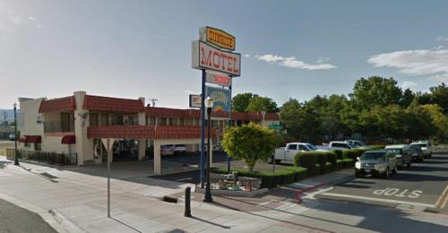 Sparks Hotel | Sunrise Motel