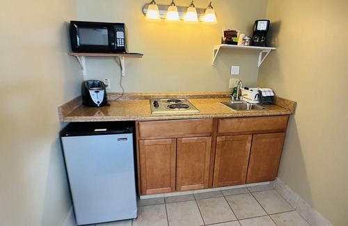 York Beach Hotel | Sunrise Motel