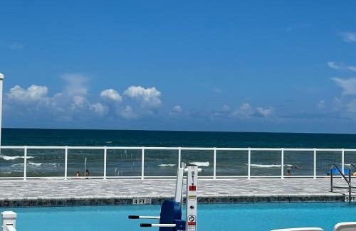 Daytona Beach Apartment | Sunrise on the Beach