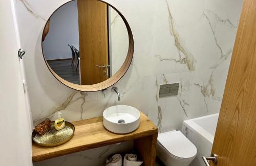 A Ver-o-Mar Apartment | Sunrise