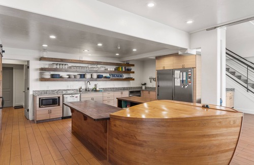 Harbor Village House | Sunrise Resort & Event Center | 19 Bedroom, 19-1/2 Bathrooms