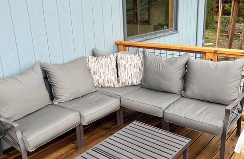 Grand Country Estates House | Sunrise Ridge - Cozy Cabin, Hot Tub, Awesome Views