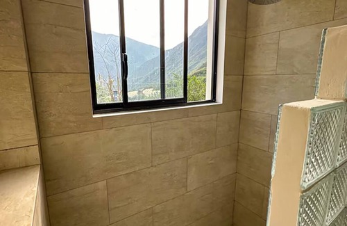 Calacali Bed & Breakfast | Sunrise Room at The Cloud Forest Retreat