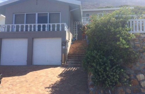 Simon's Town Villa | Sunrise Sea Villa (Simonstown)
