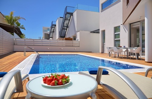 Paralimni Villa | Sunrise Seaview Villas