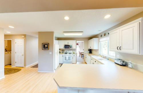 Nehalem House | Sunrise Serenity