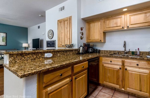 Mesquite Condo | Sunrise Vistas by J & Amy