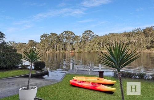 Wyong House | Sunrise Wyong River