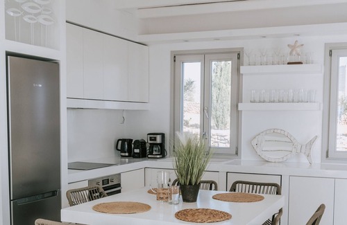 Logaras Villa | Sunsenses villa Ariadne Paros