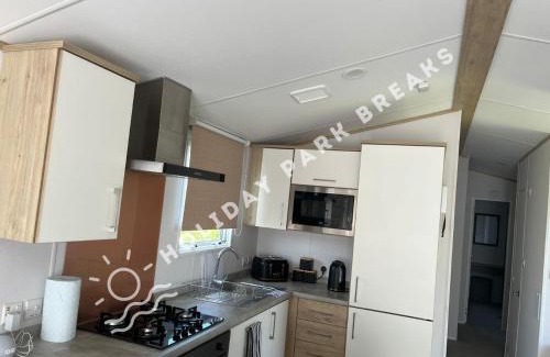 Selsey House | Sunset - A Relaxing Gold 3 bed holiday home at Seal Bay Resort