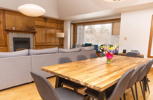 Wellington House | Sunset Beach