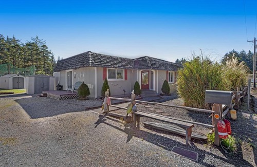 Bandon House | Sunset Beach Cottage
