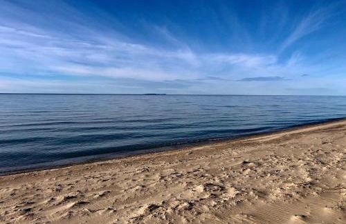 Northport House | Sunset Beach Hideaway