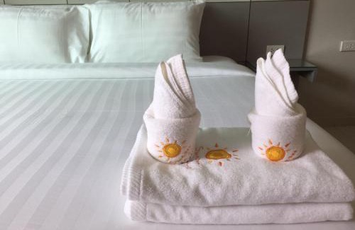 Haad Rin Resort | Sunset Beach Hotel - Adults Only