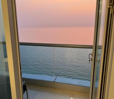Rumailah House | Sunset Beach View Holiday Homes