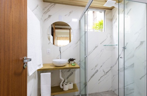 Praia do Rosa Cabin | Sunset Bed and Breakfast - Ibiraquera - Imbituba - SC