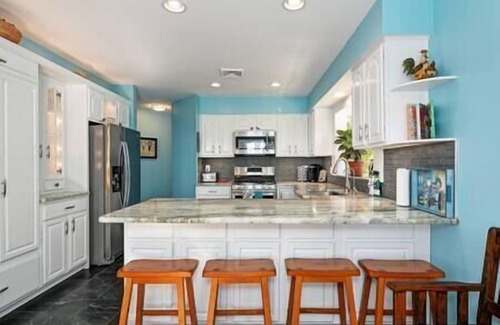 Cambridge House | Sunset Breezes - quiet waterfront retreat